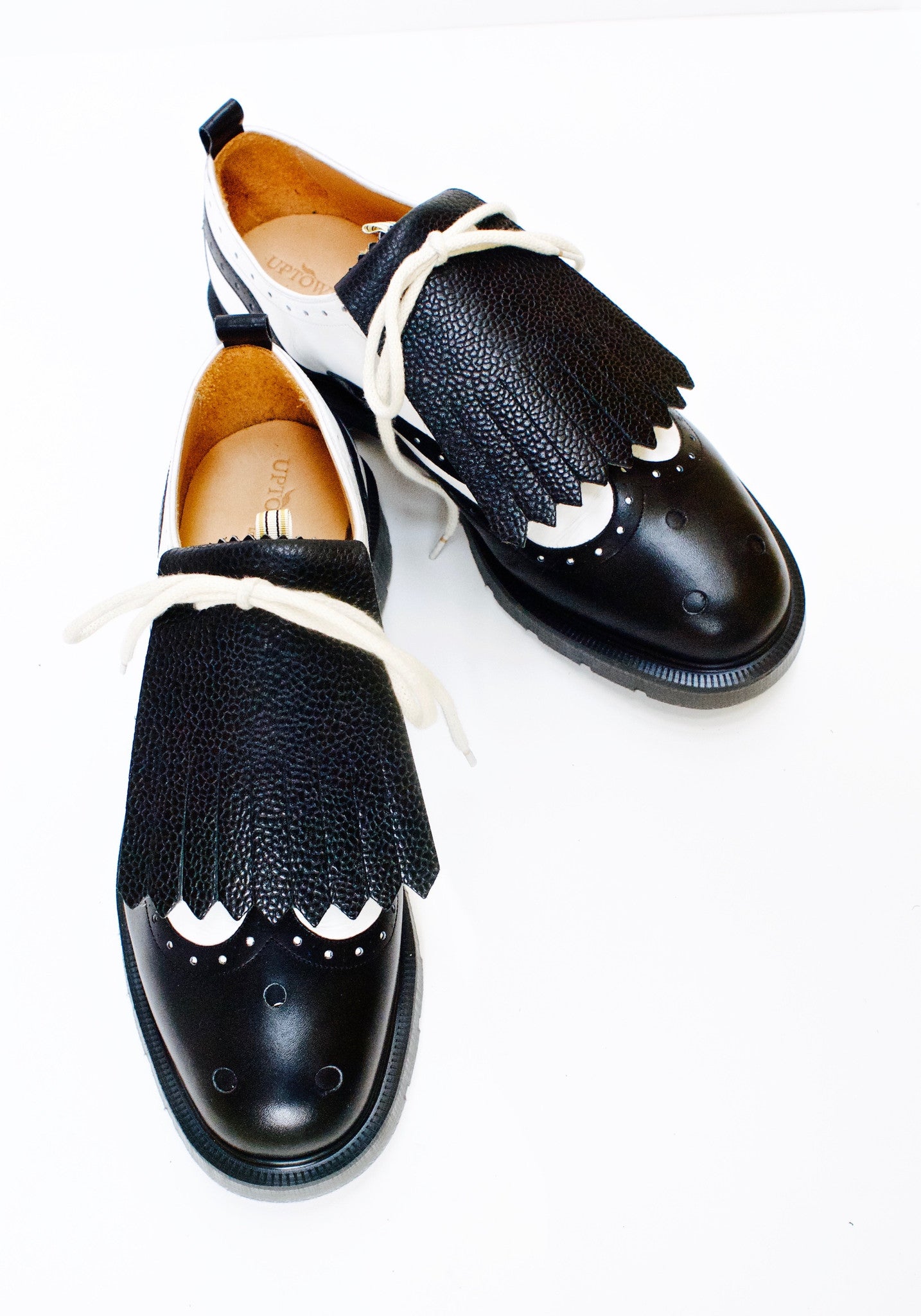 Shoe: Kaya Two Tone (Black and White)